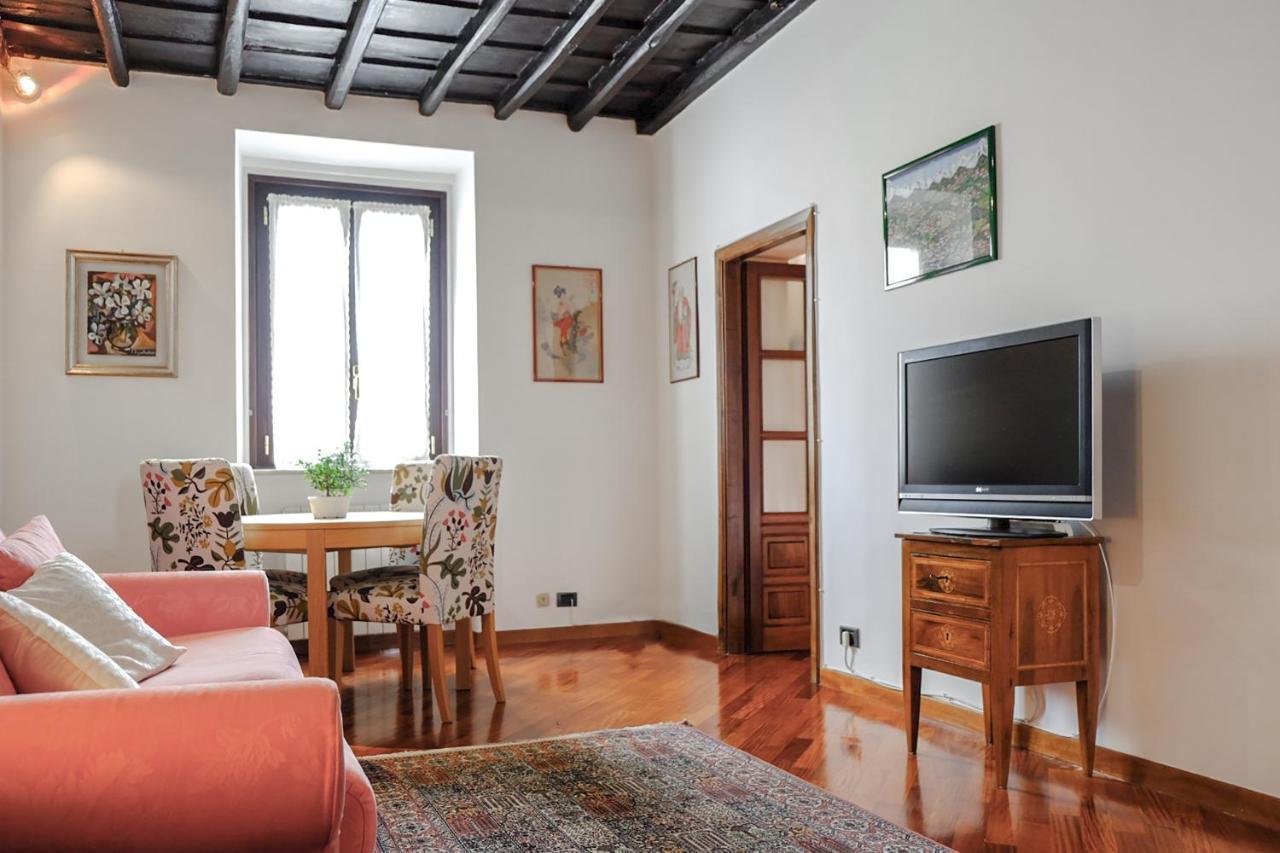 Hostme Colosseum Apartment Рим Екстериор снимка