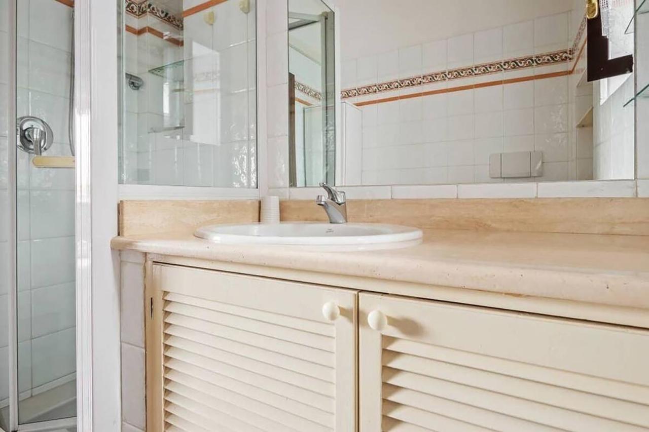 Hostme Colosseum Apartment Рим Екстериор снимка
